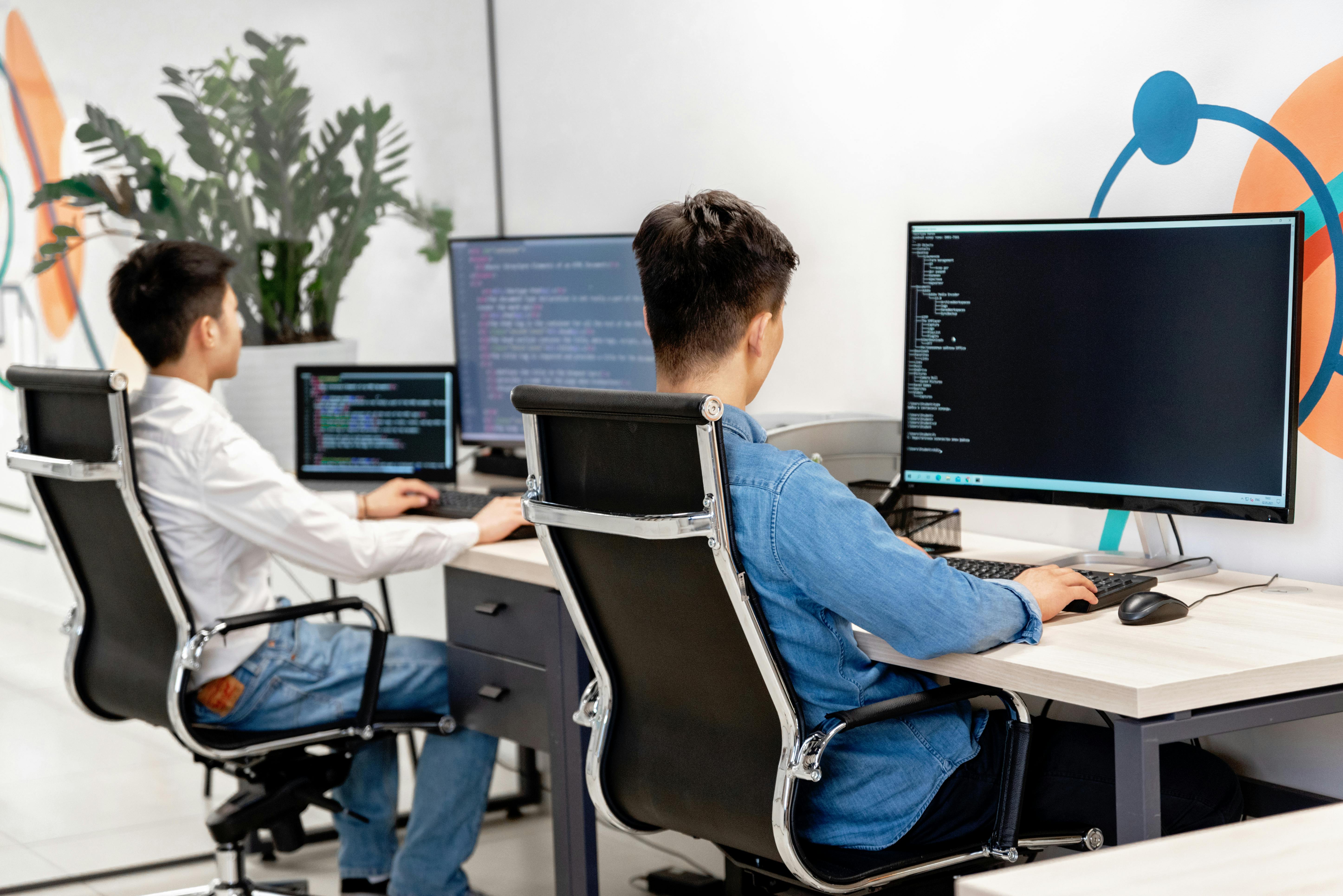 The Evolution of Web Development: From Static Pages to Dynamic Experiences